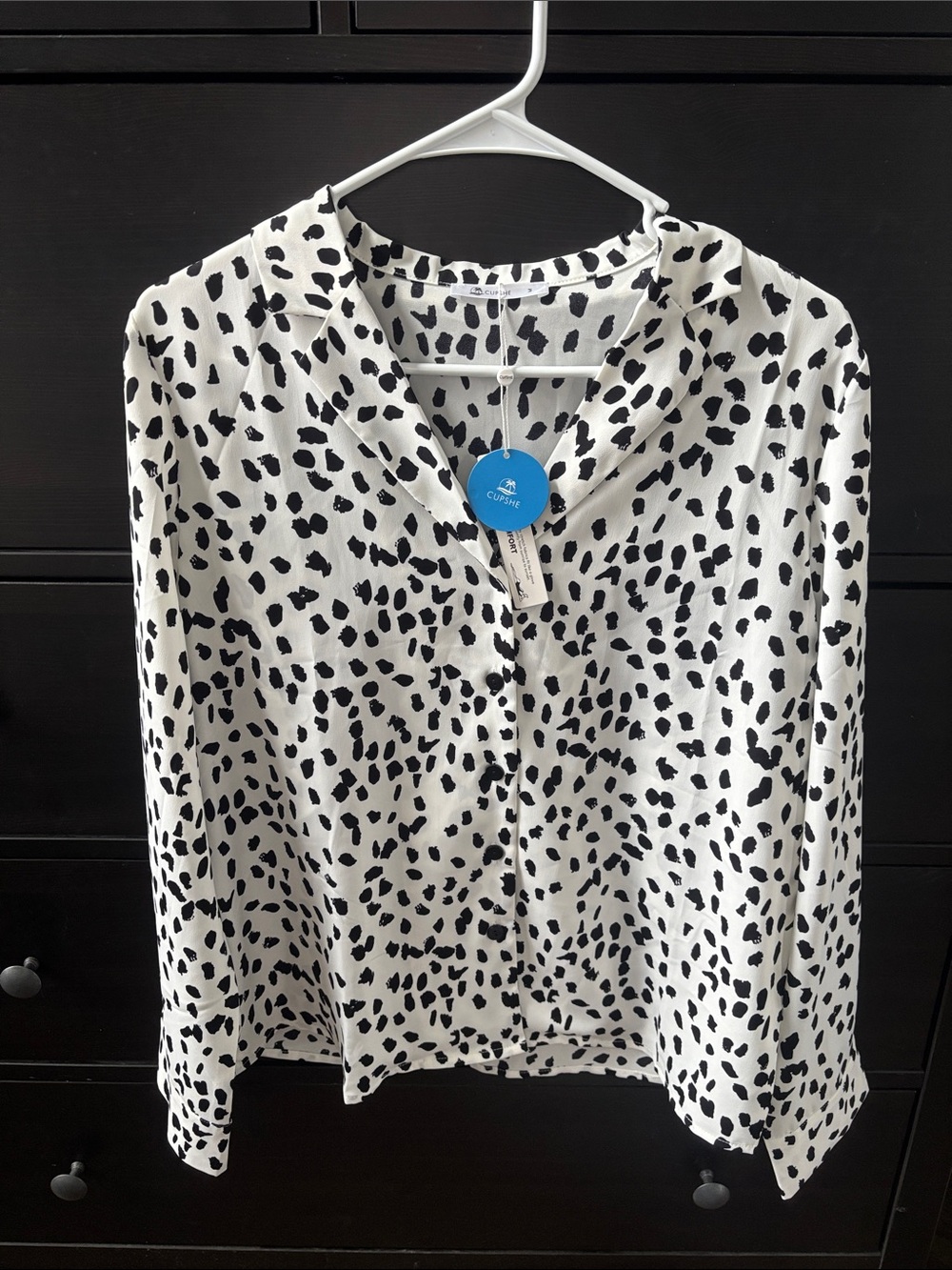 Cupshe Long-Sleeve Black & White Button Down Blouse